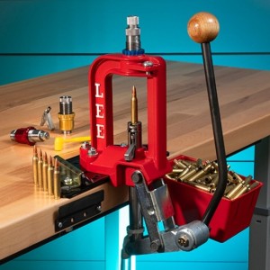 6.5 Creedmoor Challenger 40th Anniversary Pack with Micrometer Breech Lock 3-Die Set (LEEPRODUCT)